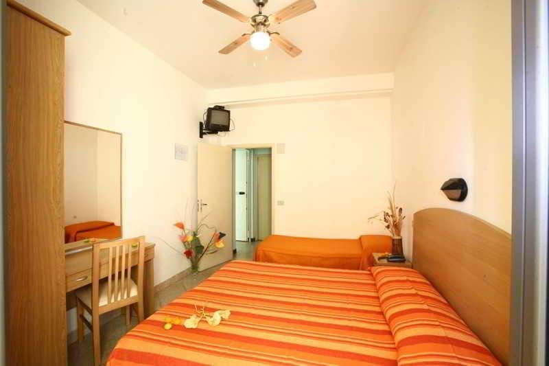 Hotel Italy Misano Adriatico Exteriér fotografie
