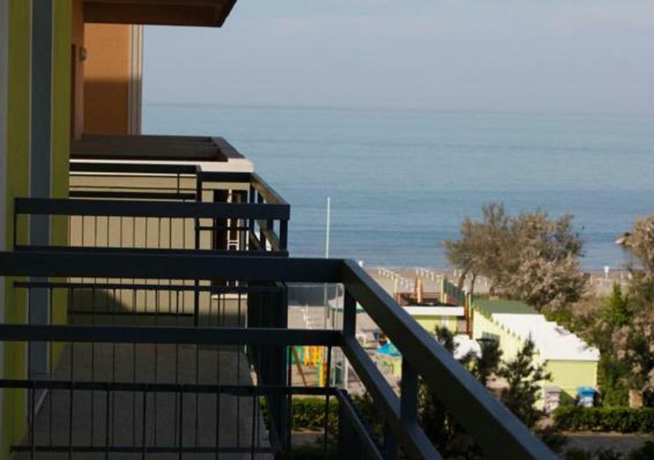 Hotel Italy Misano Adriatico Exteriér fotografie